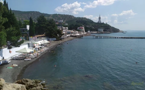 Отдых на крымском побережье и интересные путешествия